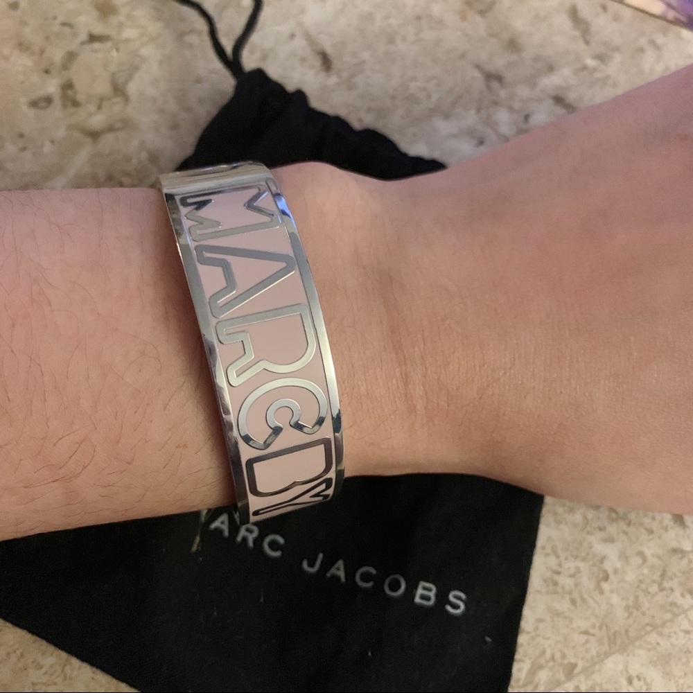 Marc by Marc Jacobs Silver and Nude Bangle